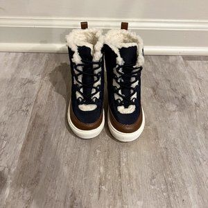 Toddler size 6 boots